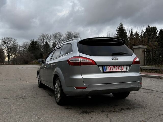 Серый Форд Мондео, объемом двигателя 2 л и пробегом 282 тыс. км за 3999 $, фото 2 на Automoto.ua