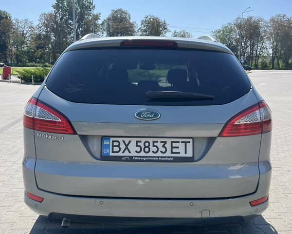 Серый Форд Мондео, объемом двигателя 2 л и пробегом 340 тыс. км за 5799 $, фото 7 на Automoto.ua