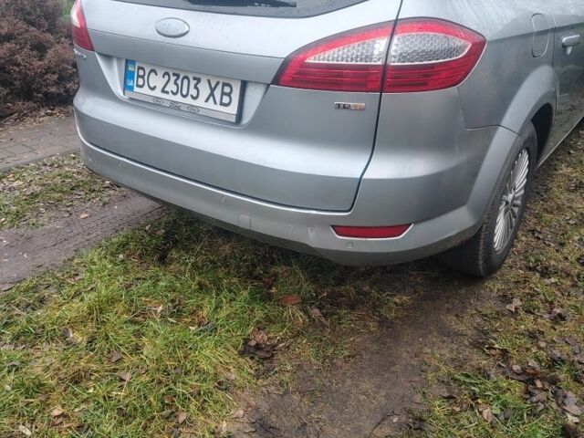 Серый Форд Мондео, объемом двигателя 1.8 л и пробегом 300 тыс. км за 5300 $, фото 2 на Automoto.ua