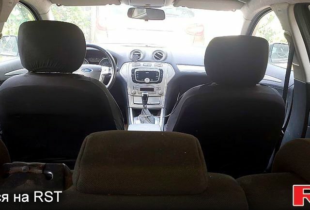 Сірий Форд Мондео, об'ємом двигуна 2 л та пробігом 231 тис. км за 6500 $, фото 5 на Automoto.ua