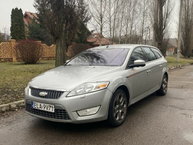 Сірий Форд Мондео, об'ємом двигуна 2.2 л та пробігом 111 тис. км за 3250 $, фото 1 на Automoto.ua