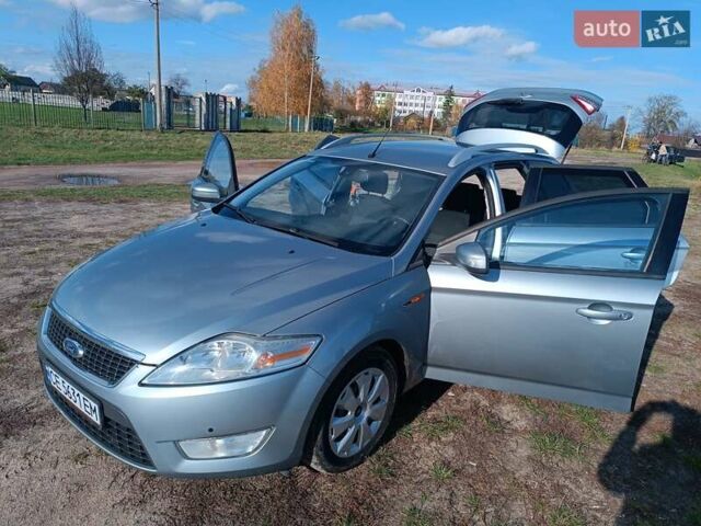 Сірий Форд Мондео, об'ємом двигуна 2 л та пробігом 347 тис. км за 6800 $, фото 3 на Automoto.ua