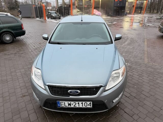 Сірий Форд Мондео, об'ємом двигуна 1.8 л та пробігом 300 тис. км за 2800 $, фото 3 на Automoto.ua