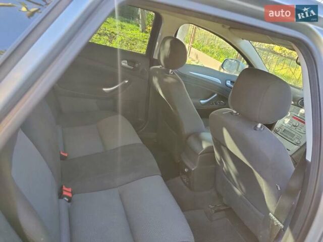 Форд Мондео 2008 в Хмельницком на Automoto.ua Серый Форд Мондео, объемом двигателя 1.75 л и пробегом 265 тыс. км за 5200 $, фото 11 на Automoto.ua