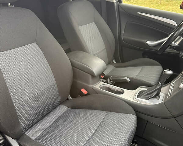 Серый Форд Мондео, объемом двигателя 2 л и пробегом 240 тыс. км за 6600 $, фото 25 на Automoto.ua