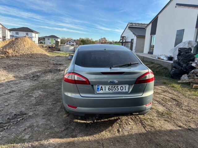 Серый Форд Мондео, объемом двигателя 1.8 л и пробегом 245 тыс. км за 6000 $, фото 6 на Automoto.ua