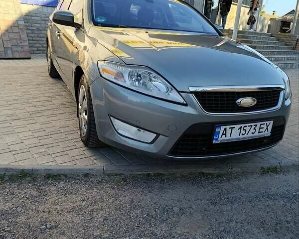 Серый Форд Мондео, объемом двигателя 1.8 л и пробегом 220 тыс. км за 5800 $, фото 5 на Automoto.ua