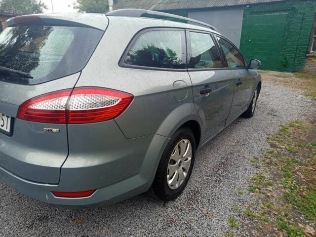 Серый Форд Мондео, объемом двигателя 2 л и пробегом 380 тыс. км за 2550 $, фото 2 на Automoto.ua