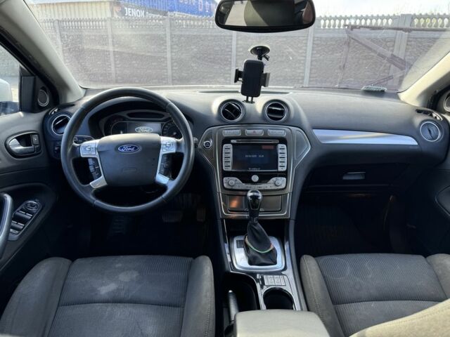 Сірий Форд Мондео, об'ємом двигуна 2 л та пробігом 310 тис. км за 3000 $, фото 10 на Automoto.ua