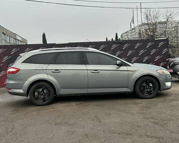 Серый Форд Мондео, объемом двигателя 2 л и пробегом 310 тыс. км за 7700 $, фото 3 на Automoto.ua