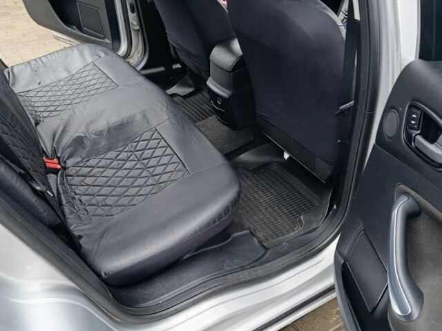 Серый Форд Мондео, объемом двигателя 2 л и пробегом 375 тыс. км за 6500 $, фото 5 на Automoto.ua