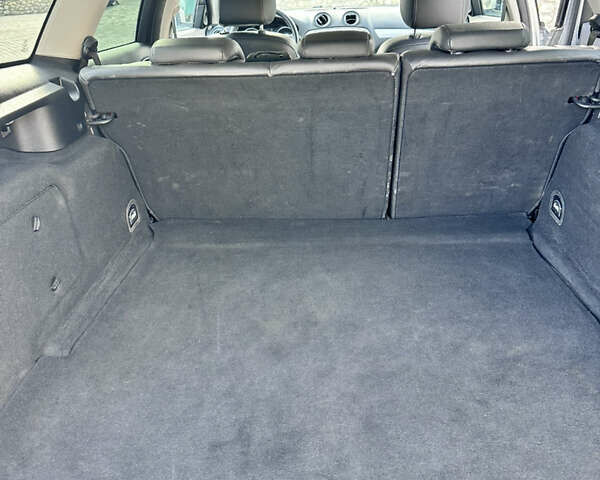 Серый Форд Мондео, объемом двигателя 1.6 л и пробегом 210 тыс. км за 6500 $, фото 15 на Automoto.ua