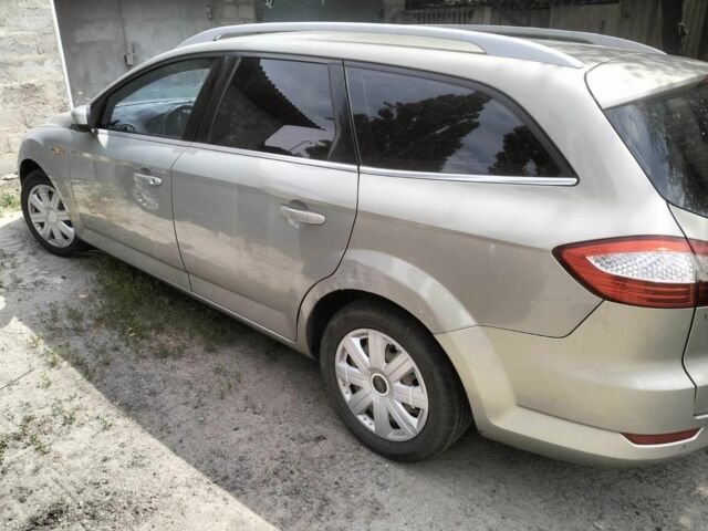 Серый Форд Мондео, объемом двигателя 2 л и пробегом 2 тыс. км за 5500 $, фото 3 на Automoto.ua