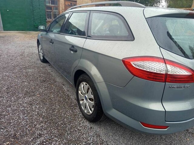 Серый Форд Мондео, объемом двигателя 2 л и пробегом 380 тыс. км за 2550 $, фото 6 на Automoto.ua