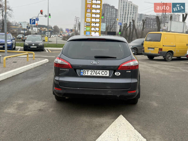 Сірий Форд Мондео, об'ємом двигуна 2.5 л та пробігом 245 тис. км за 6500 $, фото 5 на Automoto.ua