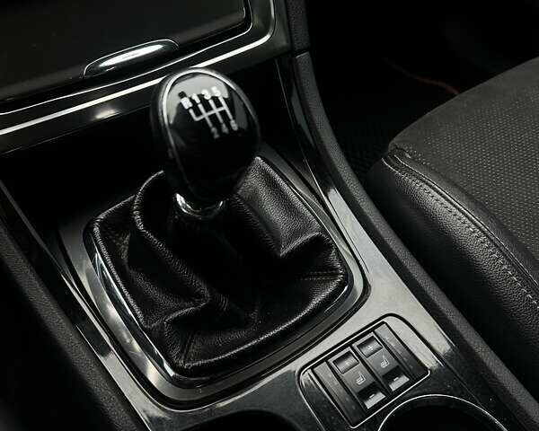 Серый Форд Мондео, объемом двигателя 2 л и пробегом 310 тыс. км за 7700 $, фото 24 на Automoto.ua