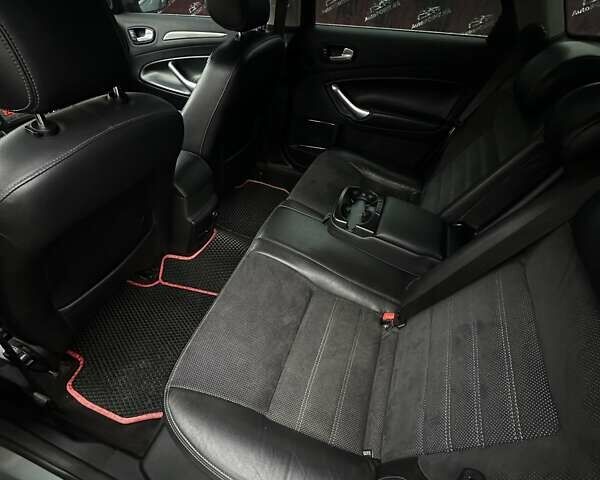 Серый Форд Мондео, объемом двигателя 2 л и пробегом 310 тыс. км за 7700 $, фото 18 на Automoto.ua