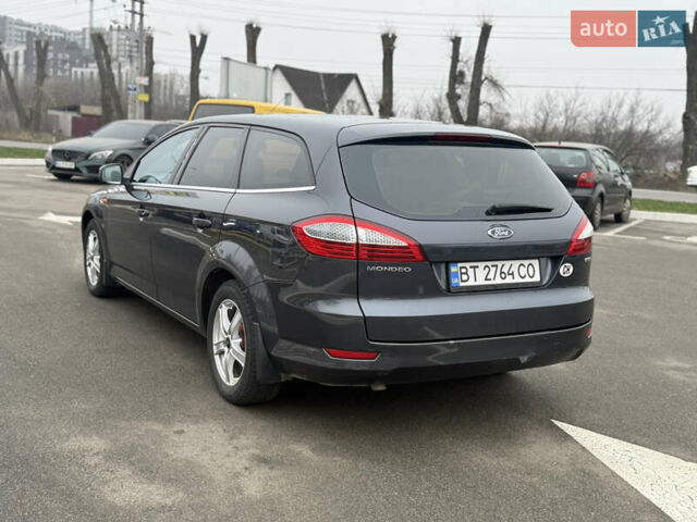 Сірий Форд Мондео, об'ємом двигуна 2.5 л та пробігом 245 тис. км за 6500 $, фото 6 на Automoto.ua