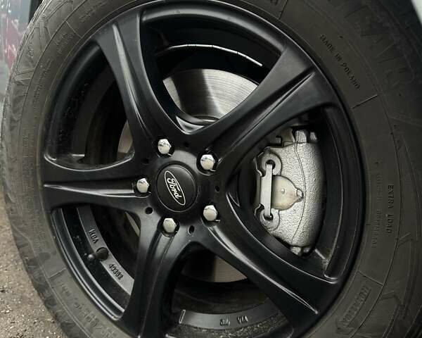 Серый Форд Мондео, объемом двигателя 2 л и пробегом 310 тыс. км за 7700 $, фото 5 на Automoto.ua