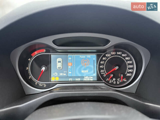 Сірий Форд Мондео, об'ємом двигуна 2.5 л та пробігом 245 тис. км за 6500 $, фото 9 на Automoto.ua