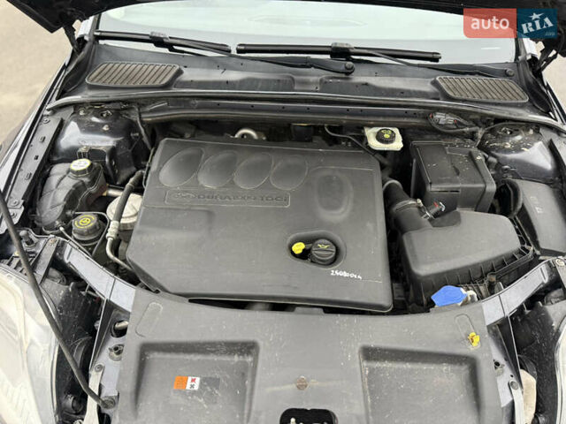 Сірий Форд Мондео, об'ємом двигуна 2.5 л та пробігом 245 тис. км за 6500 $, фото 14 на Automoto.ua