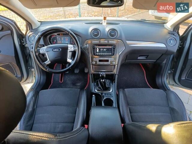 Серый Форд Мондео, объемом двигателя 2 л и пробегом 303 тыс. км за 7499 $, фото 18 на Automoto.ua