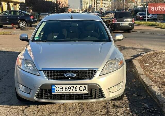 Серый Форд Мондео, объемом двигателя 2 л и пробегом 253 тыс. км за 6500 $, фото 8 на Automoto.ua