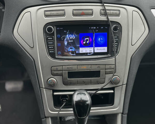 Серый Форд Мондео, объемом двигателя 2 л и пробегом 250 тыс. км за 7000 $, фото 34 на Automoto.ua