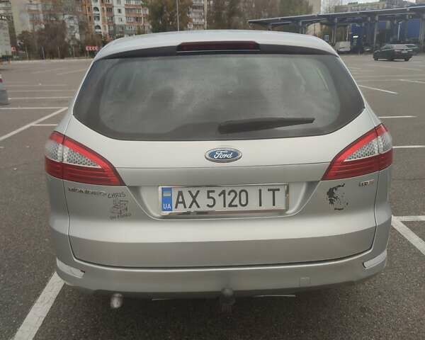 Сірий Форд Мондео, об'ємом двигуна 2 л та пробігом 264 тис. км за 5700 $, фото 3 на Automoto.ua
