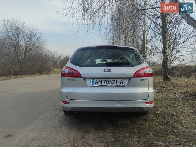Серый Форд Мондео, объемом двигателя 1.75 л и пробегом 180 тыс. км за 6900 $, фото 12 на Automoto.ua