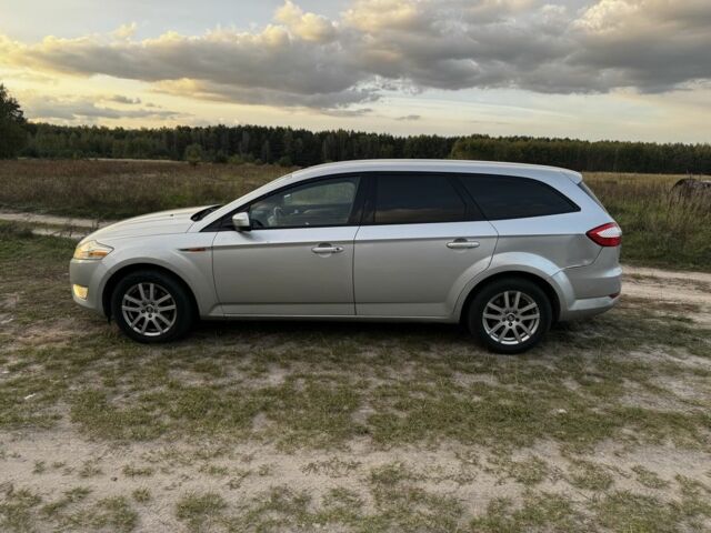 Серый Форд Мондео, объемом двигателя 2 л и пробегом 400 тыс. км за 3200 $, фото 3 на Automoto.ua