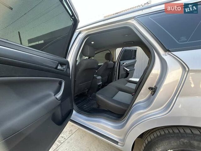 Серый Форд Мондео, объемом двигателя 2 л и пробегом 220 тыс. км за 7777 $, фото 18 на Automoto.ua