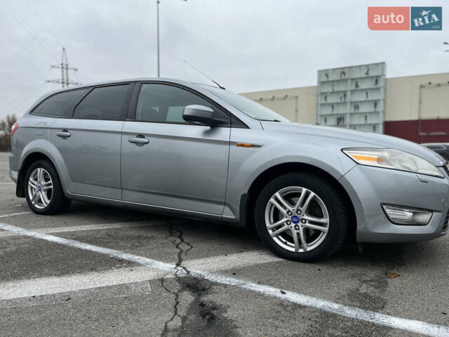 Серый Форд Мондео, объемом двигателя 2 л и пробегом 250 тыс. км за 7000 $, фото 17 на Automoto.ua