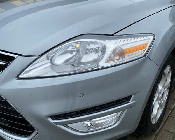 Серый Форд Мондео, объемом двигателя 2 л и пробегом 272 тыс. км за 6900 $, фото 27 на Automoto.ua