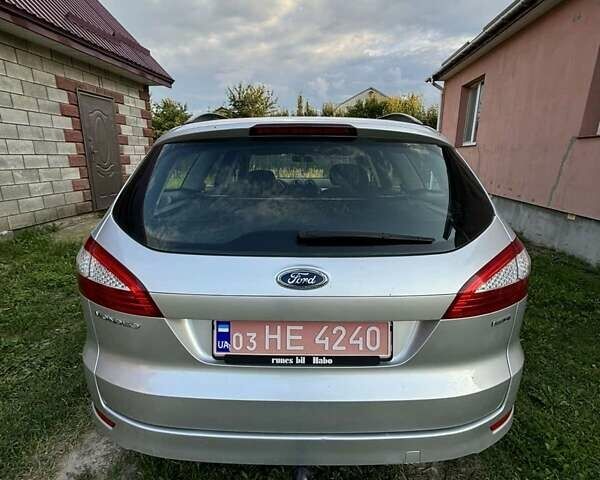 Серый Форд Мондео, объемом двигателя 2 л и пробегом 235 тыс. км за 6500 $, фото 2 на Automoto.ua