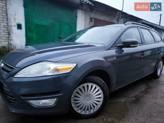 Серый Форд Мондео, объемом двигателя 1.6 л и пробегом 178 тыс. км за 6100 $, фото 20 на Automoto.ua