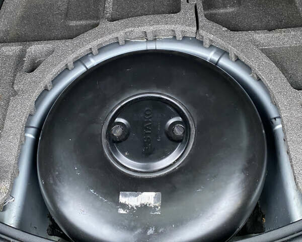 Серый Форд Мондео, объемом двигателя 2 л и пробегом 272 тыс. км за 6900 $, фото 9 на Automoto.ua