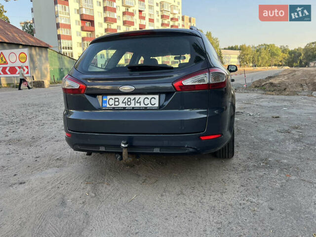 Серый Форд Мондео, объемом двигателя 1.6 л и пробегом 235 тыс. км за 6100 $, фото 4 на Automoto.ua