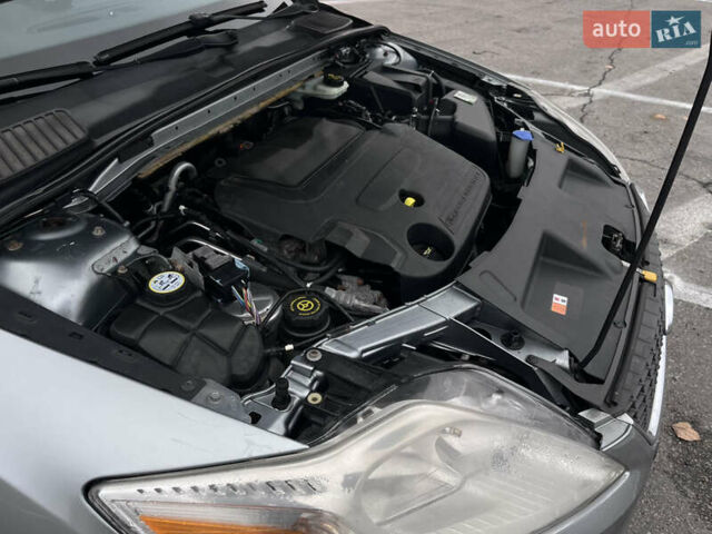 Серый Форд Мондео, объемом двигателя 2 л и пробегом 250 тыс. км за 7000 $, фото 5 на Automoto.ua