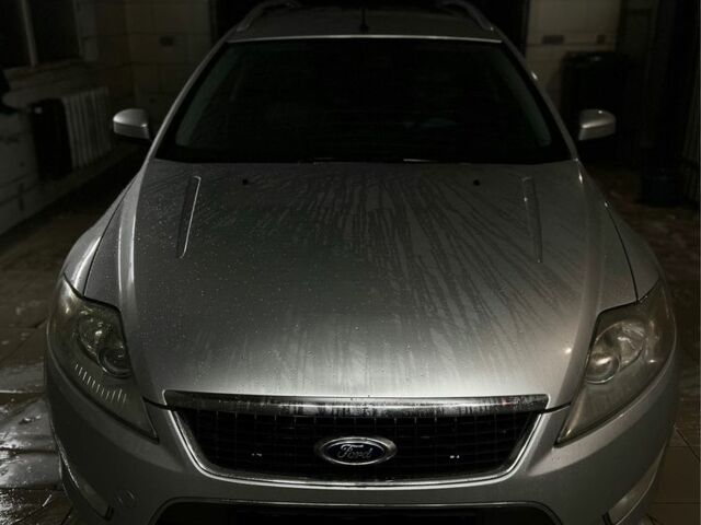 Серый Форд Мондео, объемом двигателя 2 л и пробегом 400 тыс. км за 8300 $, фото 1 на Automoto.ua