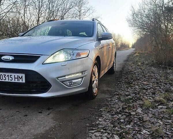 Сірий Форд Мондео, об'ємом двигуна 2 л та пробігом 200 тис. км за 8500 $, фото 5 на Automoto.ua