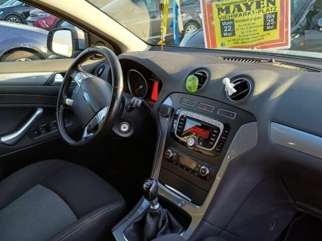 Сірий Форд Мондео, об'ємом двигуна 1.6 л та пробігом 290 тис. км за 6900 $, фото 3 на Automoto.ua