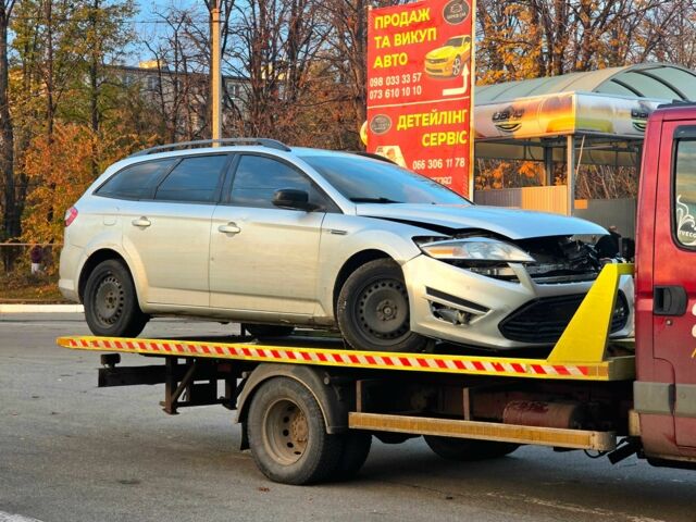 Сірий Форд Мондео, об'ємом двигуна 1.6 л та пробігом 150 тис. км за 2300 $, фото 6 на Automoto.ua