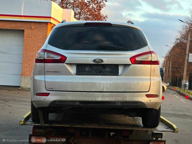 Сірий Форд Мондео, об'ємом двигуна 1.6 л та пробігом 150 тис. км за 2300 $, фото 4 на Automoto.ua