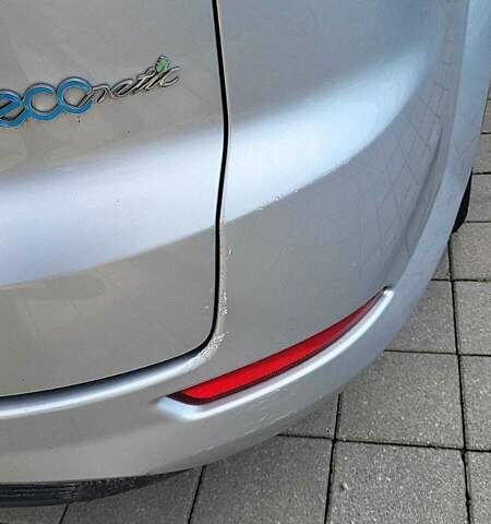 Серый Форд Мондео, объемом двигателя 1.6 л и пробегом 253 тыс. км за 3150 $, фото 3 на Automoto.ua