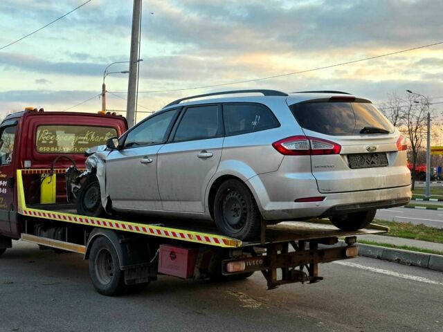 Сірий Форд Мондео, об'ємом двигуна 1.6 л та пробігом 150 тис. км за 2300 $, фото 2 на Automoto.ua
