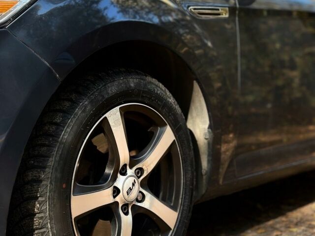 Серый Форд Мондео, объемом двигателя 1.6 л и пробегом 298 тыс. км за 7550 $, фото 4 на Automoto.ua