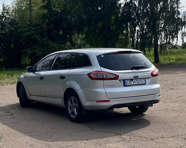 Форд Мондео 2011 в Чернигове на Automoto.ua Серый Форд Мондео, объемом двигателя 1.6 л и пробегом 347 тыс. км за 6500 $, фото 1 на Automoto.ua