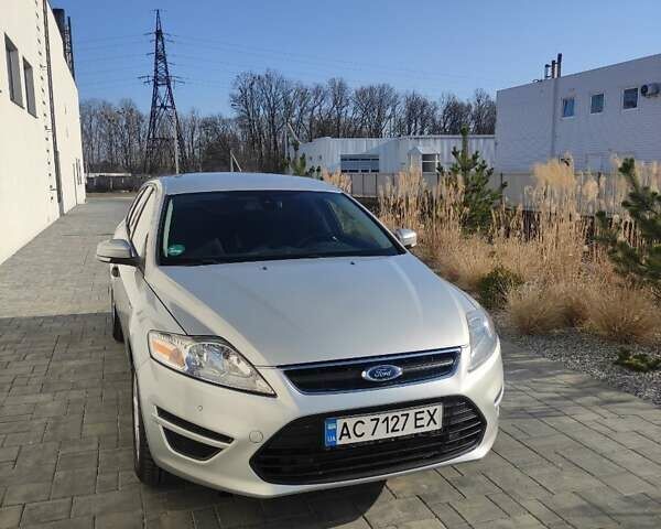 Сірий Форд Мондео, об'ємом двигуна 1.6 л та пробігом 198 тис. км за 8550 $, фото 11 на Automoto.ua