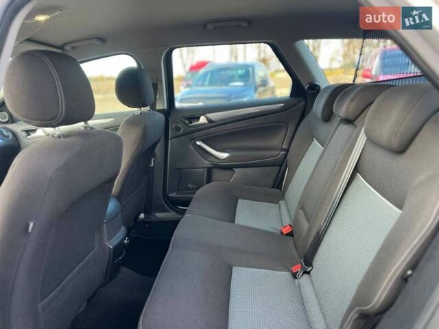 Форд Мондео 2012 в Стрые на Automoto.ua Серый Форд Мондео, объемом двигателя 1.56 л и пробегом 248 тыс. км за 7950 $, фото 11 на Automoto.ua